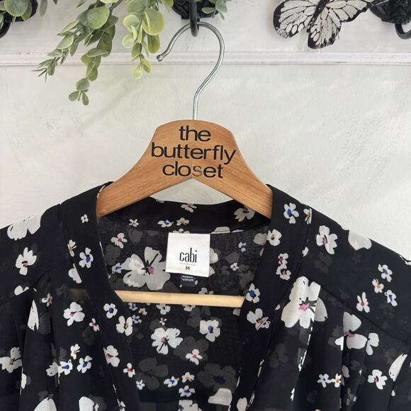 CAbi 6079 Delight Blouse Medium Chiffon Semi Sheet Floral Medium KD - Picture 2 of 3